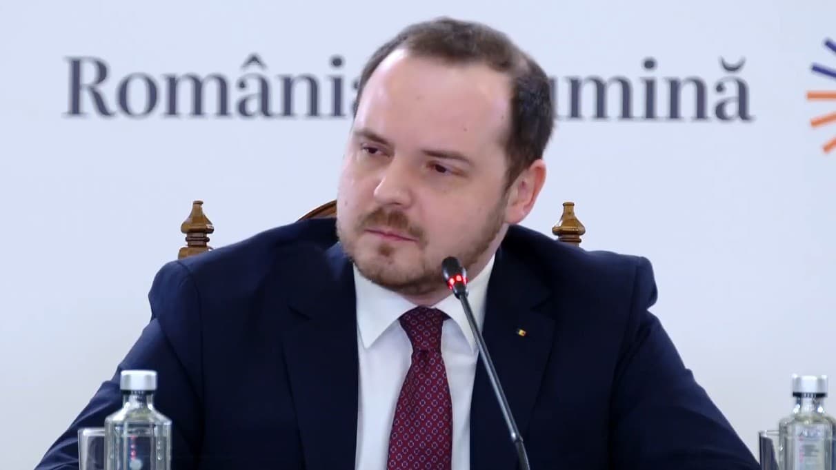Alexandru Rogobete: În prima parte a mandatului meu mi se punea o pată care se numea deficit / Acum mi se pune altă pată, că am creat instabilitate / Cu sau fără mine la Ministerul Sănătăţii nu este niciun motiv să nu fie finalizate proiectele PNRR