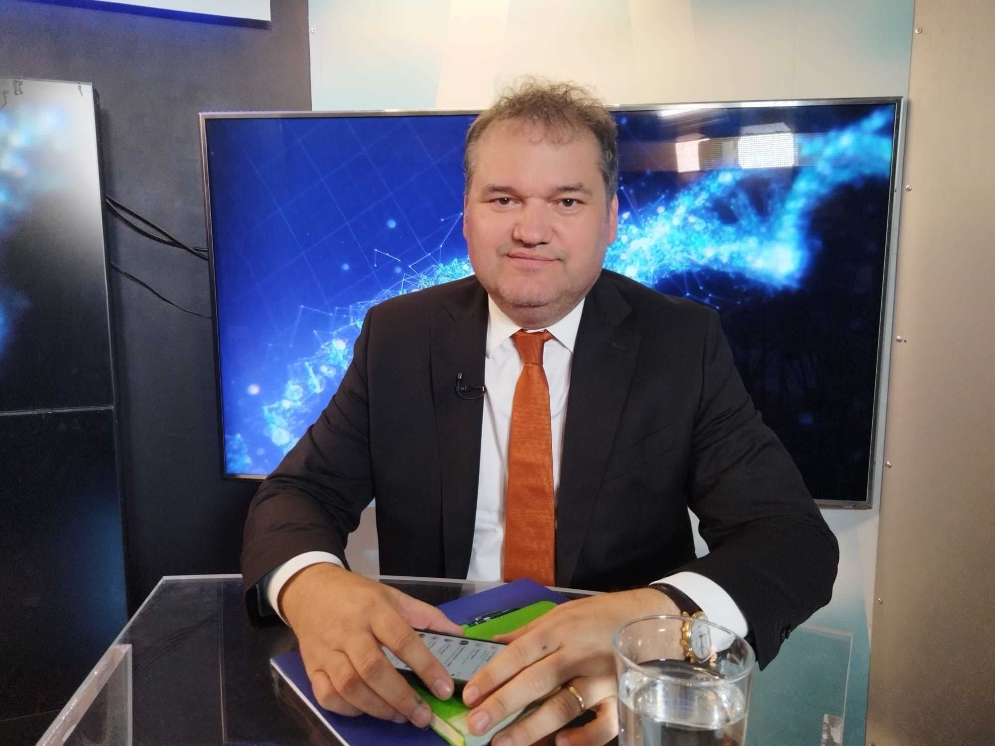 Cseke: Cred că statul român trebuie să fie mai curajos/ Cei care sunt foarte buni, cei care au rezultate foarte bune la facultate, la rezidenţiat, pot să meargă spre centrele universitare, ceilalţi ar trebui îndrumaţi măcar câţiva ani şi spre mediul rural