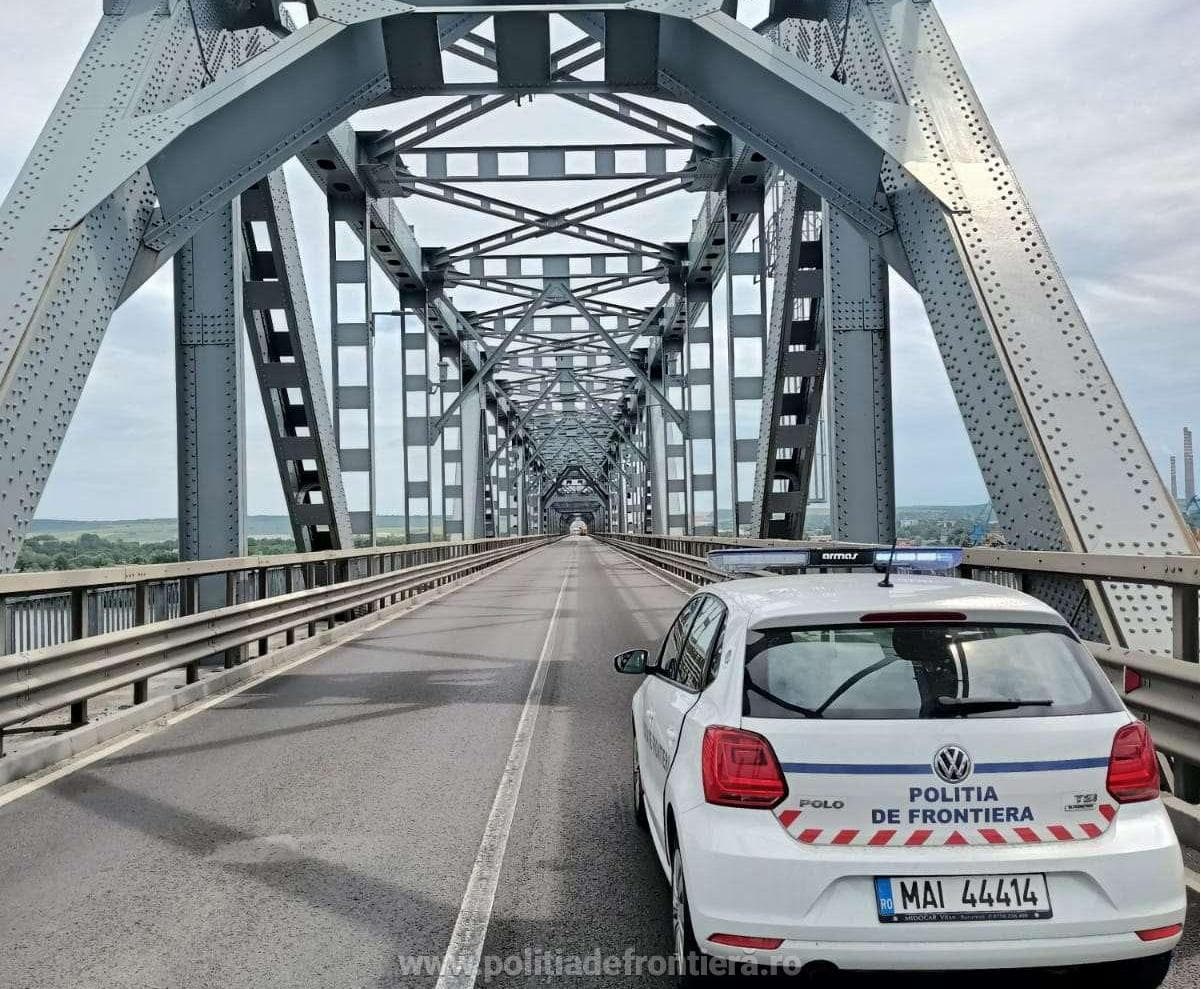Centrul Infotrafic din IGPR - Circulaţie rutieră restricţionată pe podul Giurgiu - Ruse în perioada 4-5 iunie / Care sunt variantele alternative