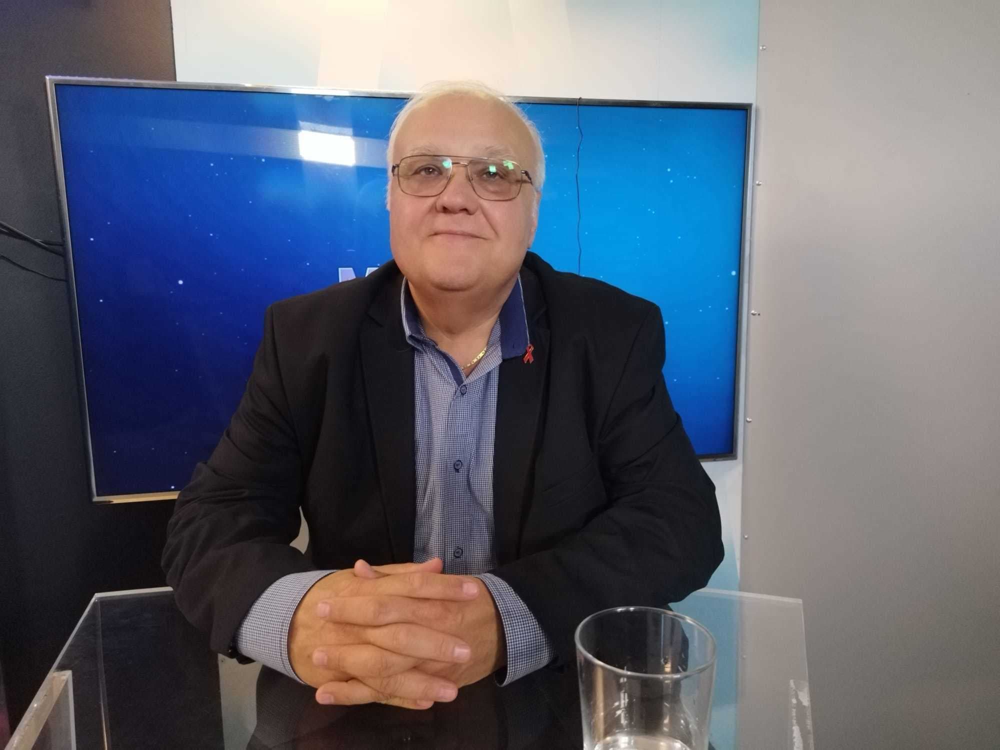 Dr. Adrian Abagiu: Cea mai răspândită dependenţă de droguri în România, cea de marijuana. Tot mai mulţi specialişti consideră că dezincriminarea posesiei ar duce la un control asupra fenomenului
