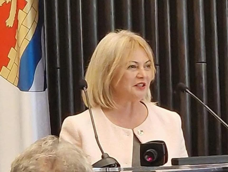 Elena Micicoi (USR) demisonează din fucţia de prefect de Timiş după ce a fost vizată de percheziţii ale Parchetului Eujropean
