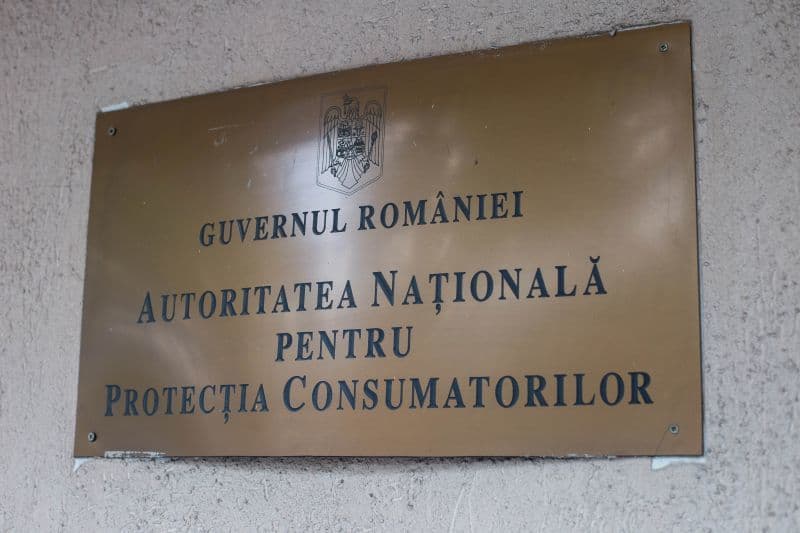 ANPC, demersuri pentru introducerea ocupaţiei de ”livrator de hrană”/ Livratorii ar trebui să urmeze un curs de igienă alimentară şi să respecte cerinţe pentru prevenirea contaminării produselor şi menţinerea condiţiilor adecvate de transport