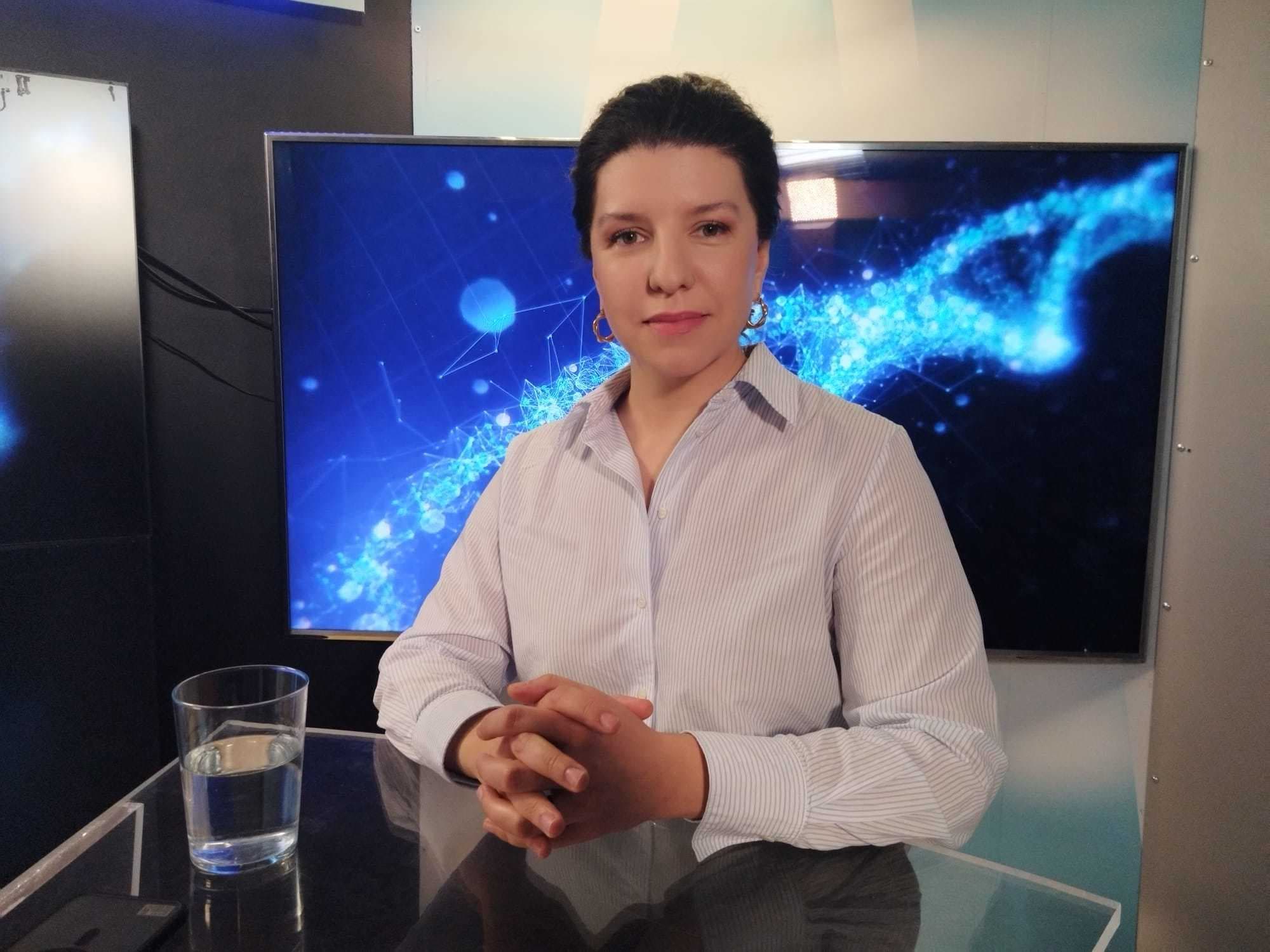 Medicul Clarisa Bîrlog explică diferenţa dintre tratamentele injetabile pentru slăbit şi chirurgia bariatrică: Să simplific - e ca şi când spunem care apă este mai bună - apa îmbuteliată la sticlă pe care o cumperi în fiecare săptămână sau apa din fântână