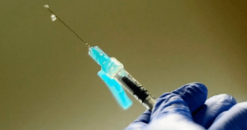 Ministrul Sănătăţii, despre campania de vaccinare anti-COVID: Cu siguranţă a fost un eşec/ Politicienii s-au gândit să promoveze ei vaccinarea în locul profesioniştilor din sănătate