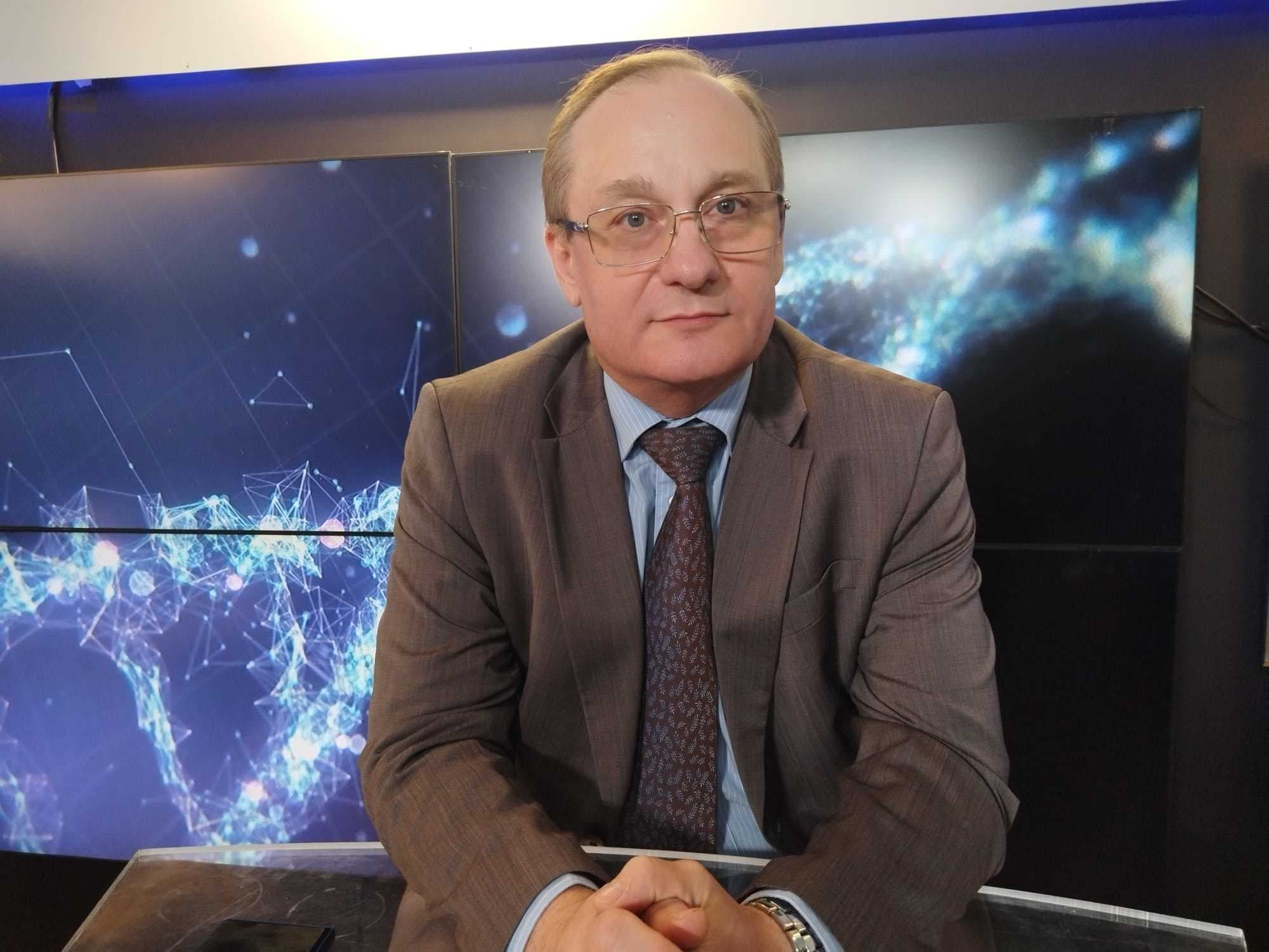 Preşedintele Asociaţiei Medicilor de Ambulator: Ar fi mai simplu şi mai transparent dacă s-ar stabili o valoare exprimată în lei a consultaţiei / Pacientul şi-ar da seama că o consultaţie la medic costă mai puţin ca o pizza sau o programare la coafor
