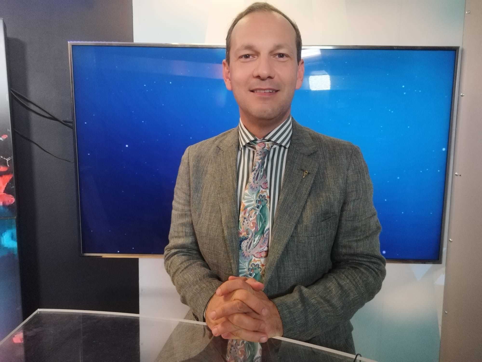 Medicul Radu Ţincu: Avem acum internaţi în spital 3 pacienţi care sunt dependenţi de alcool, care au creierul atrofiat / Nu sunt capabili să îşi realizeze îngrijirea corporală singuri, nu sunt capabili să se alimenteze singuri