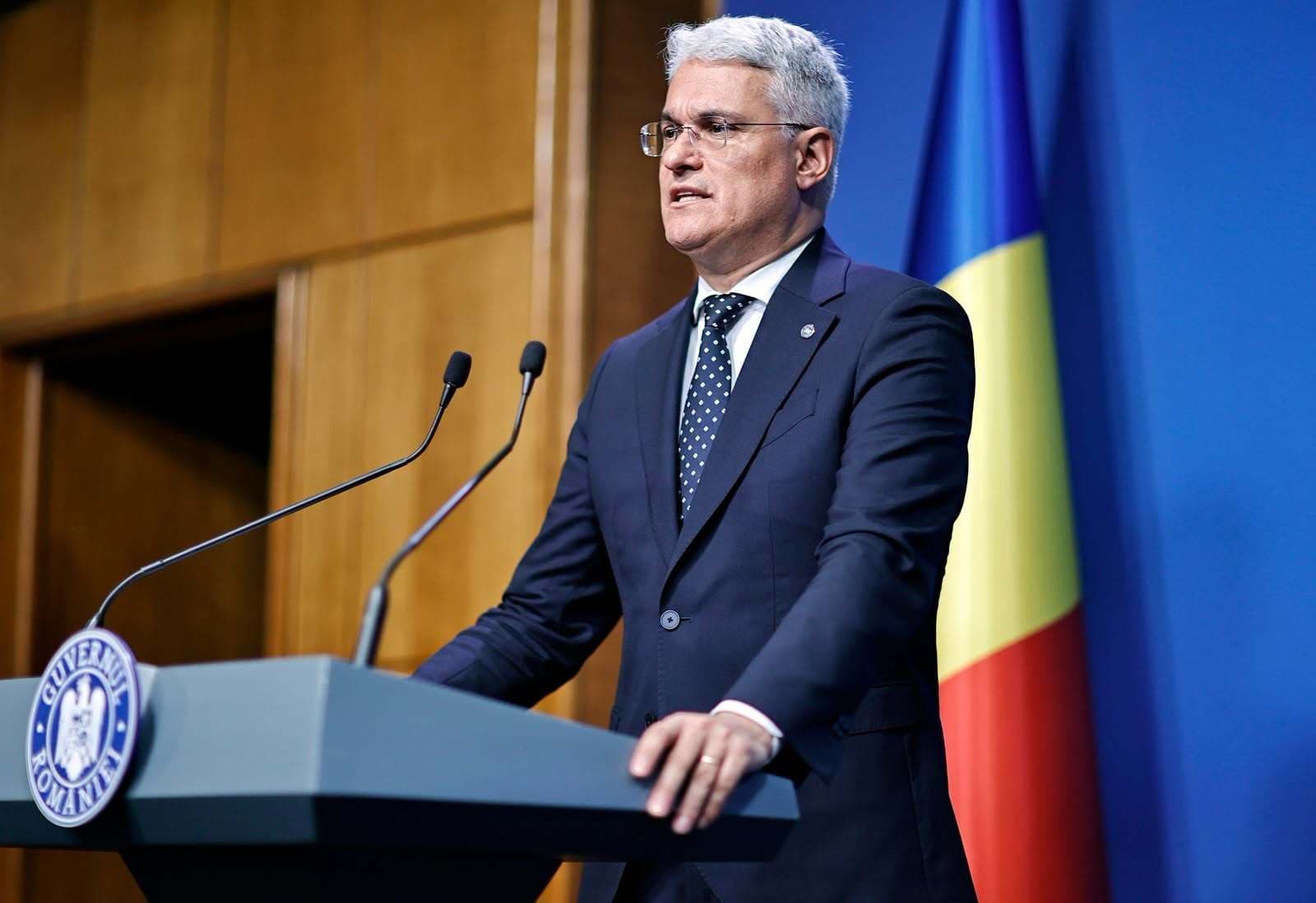 Dragoş Pîslaru: Judecătorii, pe baza unor asimilări, interpretări şi hotărâri de instanţă, şi-au crescut salariile mult peste grilă. Menţinem salariul de bază, dar cel în plată are o scădere semnificativă de 16%, de la 22.907 la 19.268