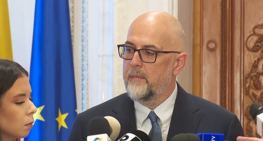 Dronă prăbuşită în Galaţi - Kelemen: Niciun cetăţean nu ar trebui să fie rănit pentru că o dronă pătrunde nestingherită în spaţiul aerian al României. Statul are obligaţia să răspundă la o întrebare simplă: de ce nu a putut să o oprească la timp?