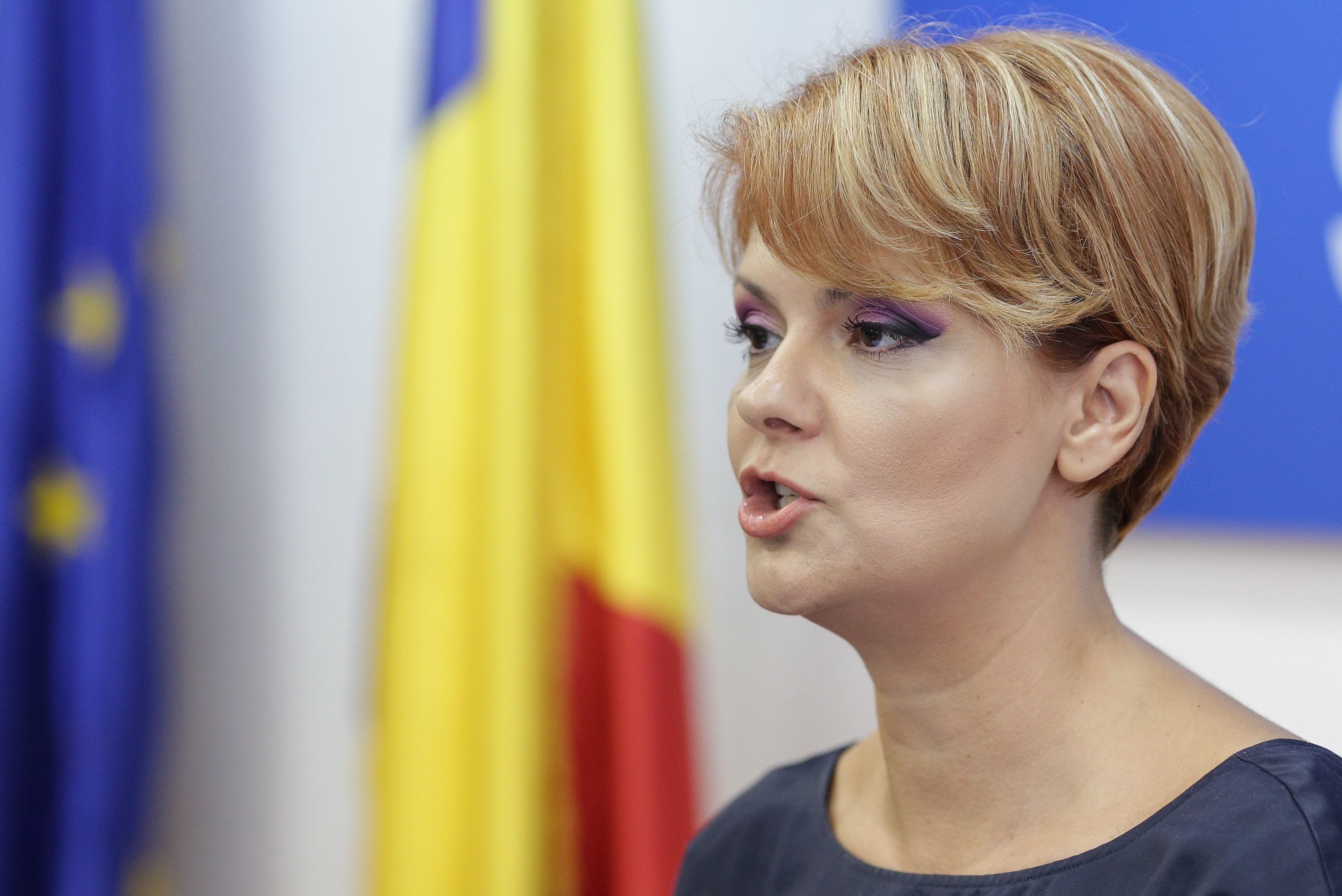Lia Olguţa Vasilescu, după demisia lui Constantin Toma: Nu înţeleg de ce n-a făcut-o şi din PSD, dacă tot a început / La noi este foarte multă democraţie. La alte partide, doresc să-i dea afară dacă îşi spun punctele de vedere