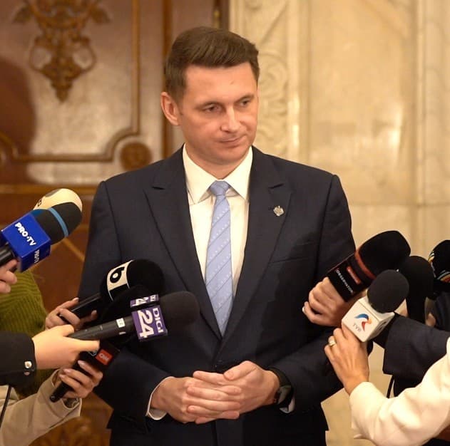 EUGEN TOMAC, NOMINALIZAT PREMIER - Mircea Abrudean (PNL): România are nevoie de un guvern cu legitimitate politică. O soluţie tehnocrată, chiar şi acolo unde intenţiile sunt bune, riscă să prelungească incertitudinea politică