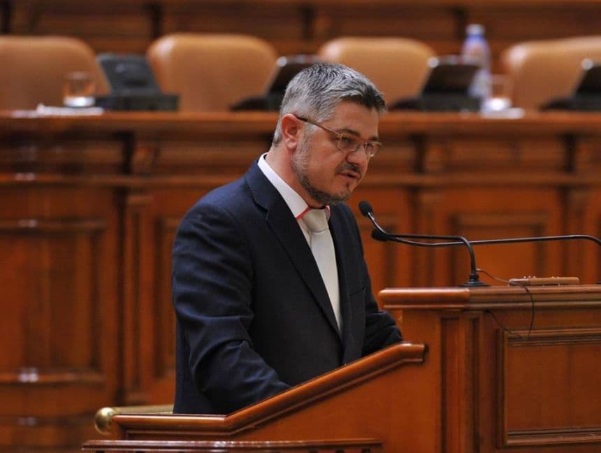 EUGEN TOMAC, NOMINALIZAT PREMIER- Grupul PACE - Întâi România: Nu oferim cecuri în alb. Votul, condiţionat de acceptarea a trei linii roşii: Curăţarea structurilor de influenţa USR, fără tehnocraţi de faţadă, asumarea a 10 măsuri de urgenţă