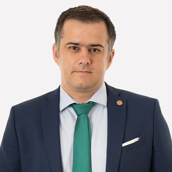 ADRIAN VEŞTEA, DESEMNAT PREMIER - Lucian Viziteu (USR): Preşedintele României a făcut un apel la dialog şi la găsirea unei soluţii politice stabile. Cred că este momentul să ascultăm cu atenţie ce se propune şi abia apoi să tragem concluzii