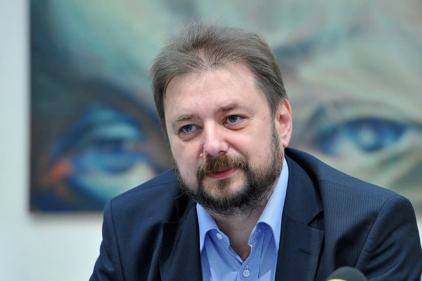 ADRIAN VEŞTEA, DESEMNAT PREMIER - Pîrvulescu - e important care dintre tabere se mişcă mai repede în interiorul PNL
