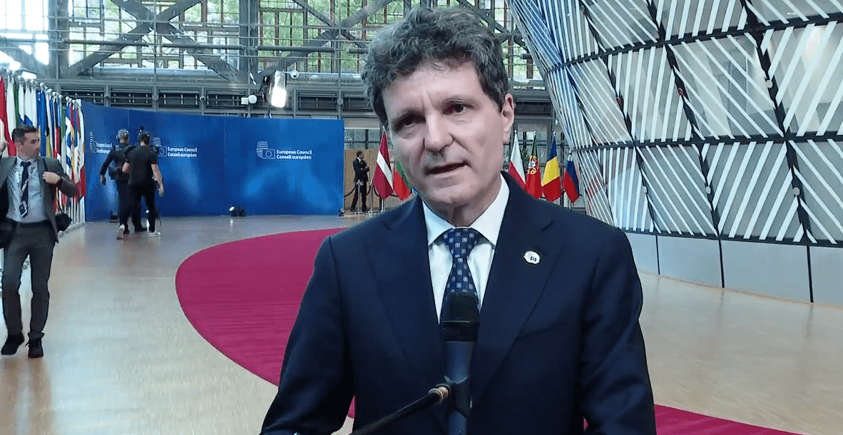 Nicuşor Dan: La Consiliul European de vară de la Bruxelles, discutăm progrese concrete privind consolidarea capacităţii de apărare a Uniunii Europene, cu o atenţie specială acordată Flancului Estic şi operaţionalizării proiectului ”Eastern Flank Watch” -