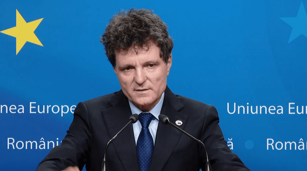 Nicuşor Dan: Eu nu fac jocuri de partid, nu e mandatul meu / Suntem după şase săptămâni de când guvernul a căzut, nu trebuia să cadă / Am avut o încercare cu Tomac, din dialogul cu partidele am fost convins că va trece. Am avut nişte surprize - VIDEO