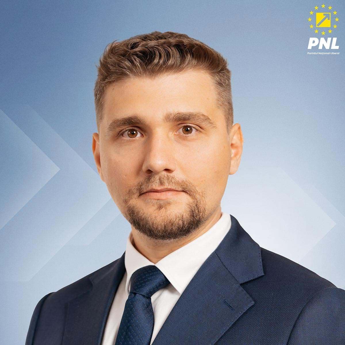 CABINETUL VEŞTEA - Eduard Mititelu - cel mai tânăr ministru din guvern vine din PNL