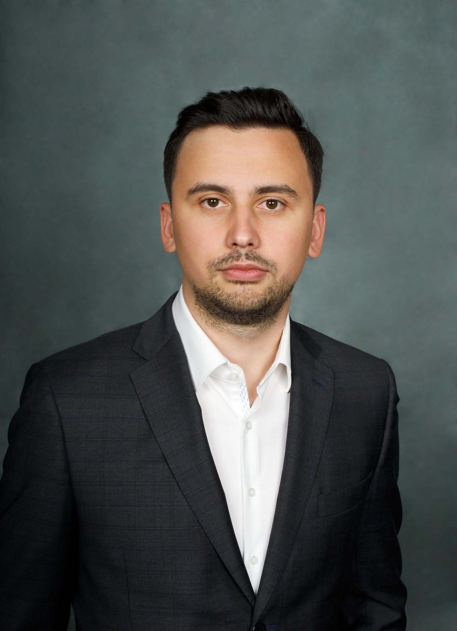 CABINETUL VEŞTEA - Mihai Ghigiu, conferenţiarul SNSPA propus la Mediu