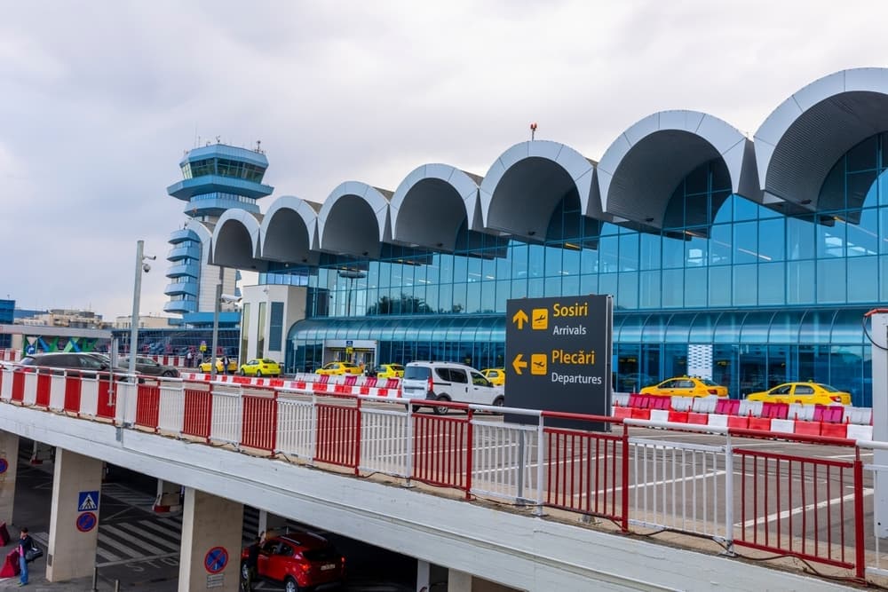 Compania Naţională Aeroporturi Bucureşti iniţiază achiziţia pentru supervizarea proiectului de energie fotovoltaică la Aeroportul Internaţional ”Henri Coandă”