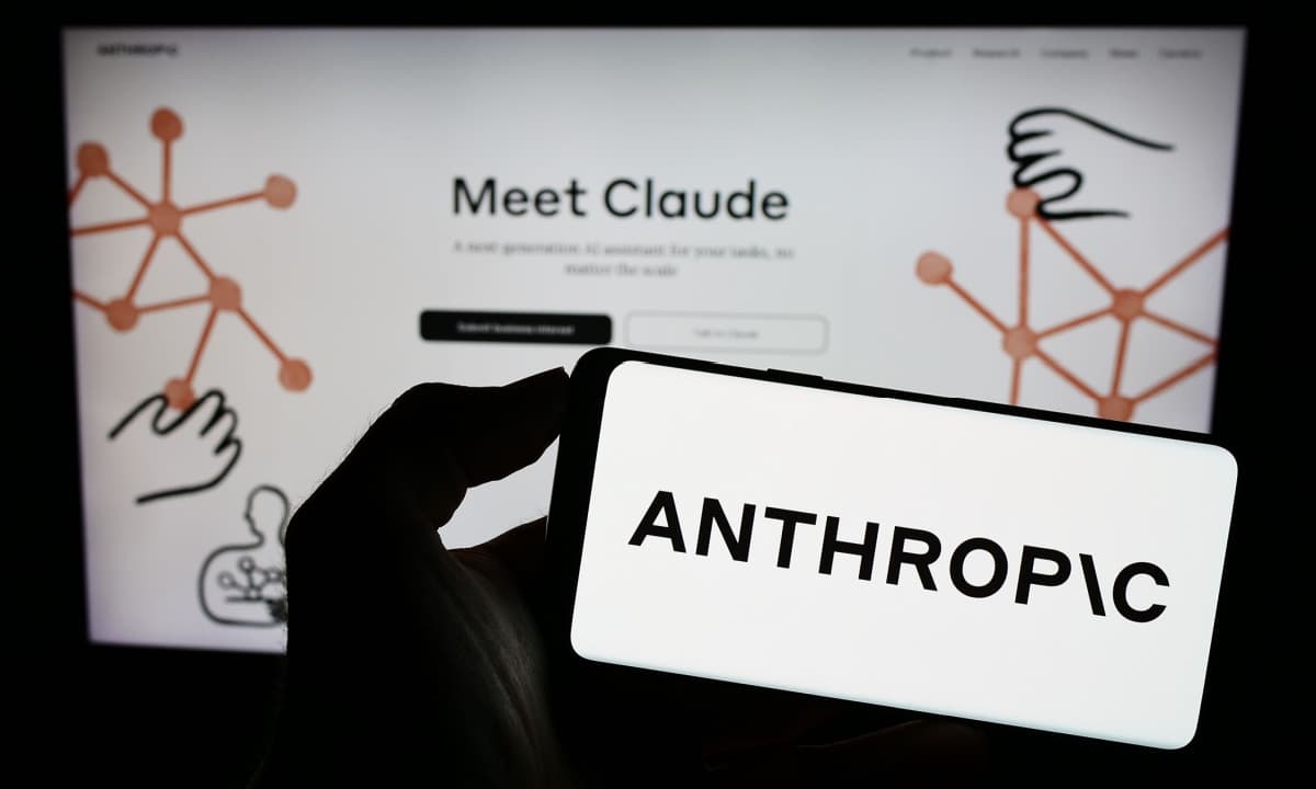 Anthropic va oferi Uniunii Europene acces la modelul avansat de inteligenţă artificială Mythos