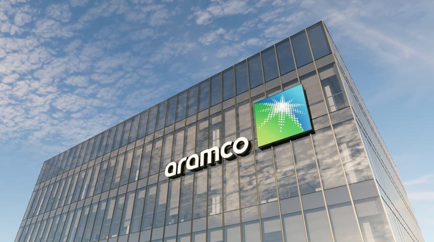 Saudi Aramco reia încărcările de petrol din terminalul Ras Tanura, semnal că exporturile din Golf revin treptat la normal