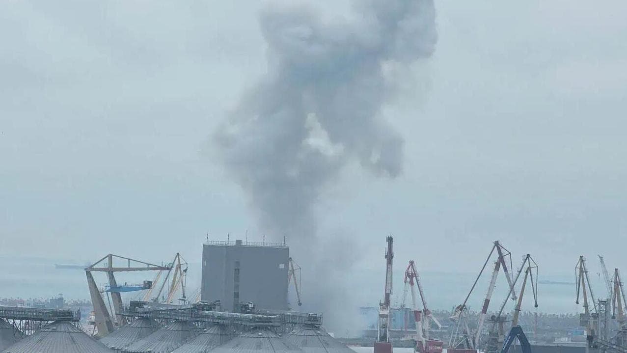 DRONA EXPLODATĂ LA CONSTANŢA – Autoritatea Navală susţine că afirmaţiile potrivit cărora incidentul ar fi putut fi prevenit prin simpla detectare radar nu corespund realităţii tehnice/ Ambarcaţiunile de acest gen, construite pentru a împiedica detectarea