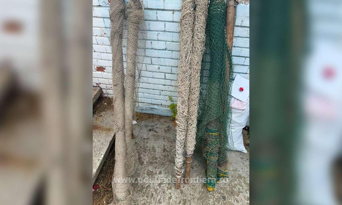 Instrumente de pescuit în valoare de zeci de mii de lei, ridicate de poliţiştii de frontieră într-un dosar care vizează acte de braconaj piscicol - FOTO