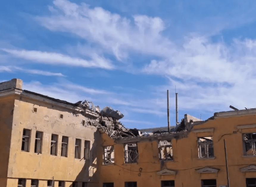Trei persoane au murit în urma unui atac al Rusiei asupra oraşului Kramatorsk, din estul Ucrainei / Printre victime, un băiat de 13 ani