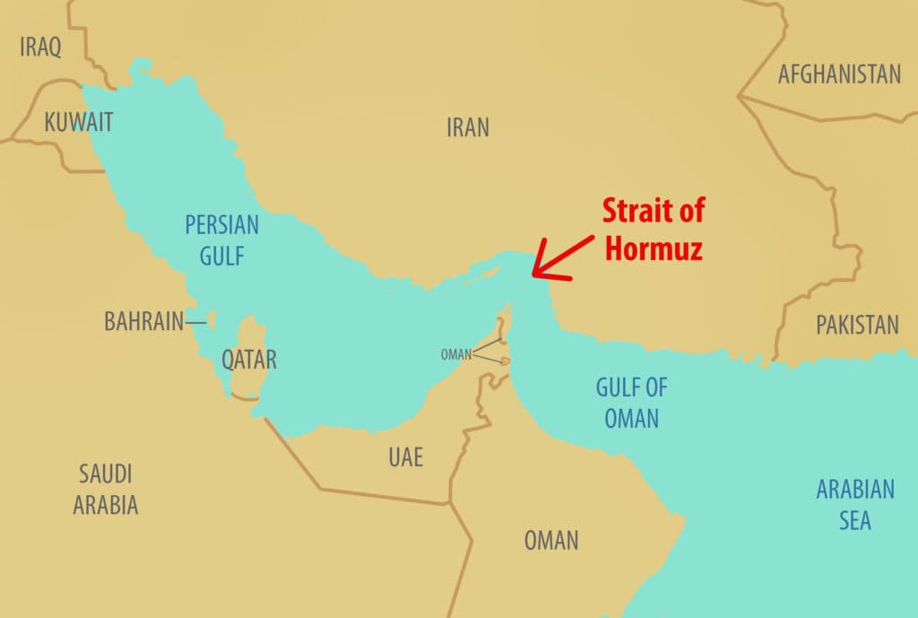 Trump anunţă suspendarea operaţiunii de escortare a navelor prin Strâmtoarea Ormuz pentru a facilita un acord cu Iranul