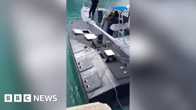 Atena protestează în forurile UE după descoperirea unei drone marine ucrainene cu încărcătură explozivă într-o peşteră de pe o insulă turistică