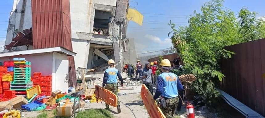 Cutremur cu magnitudinea 7,8 în Filipine. Ar fi murit cel puţin cinci persoane. S-a emis alertă de tsunami - VIDEO