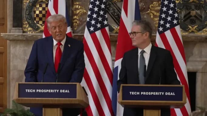 Trump spune că Starmer „va demisiona”, pe fondul speculaţiilor că premierul britanic ar putea părăsi Downing Street luni