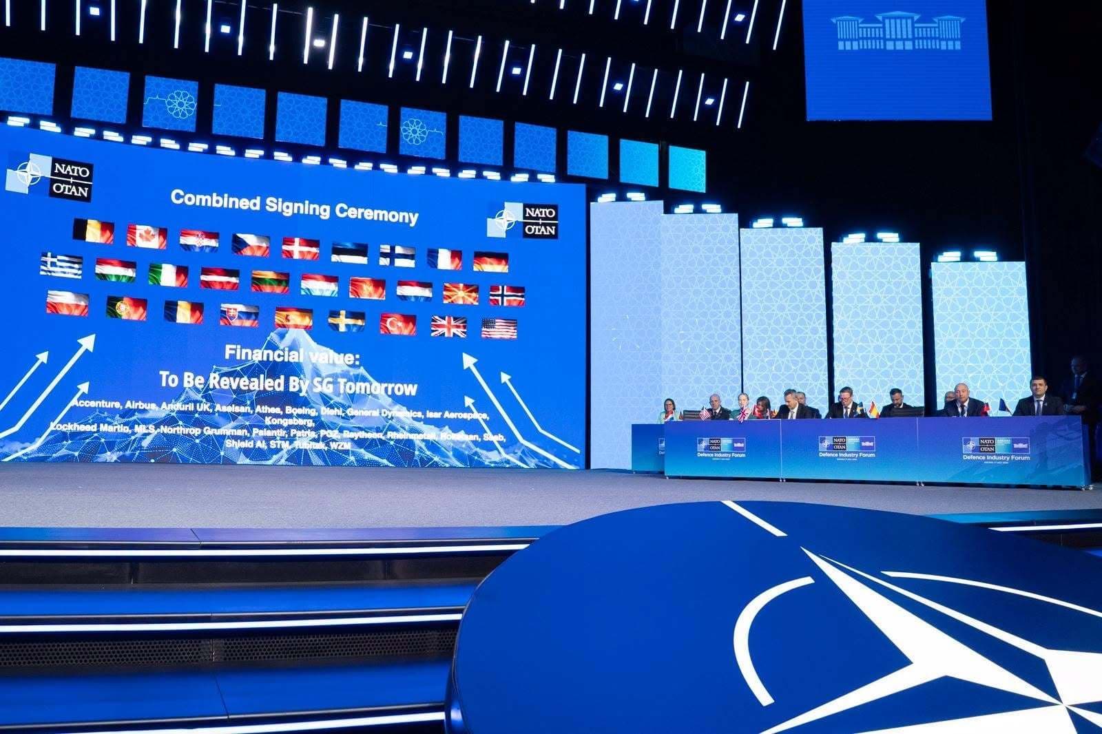 SUMMIT NATO – Marea Britanie va anunţa un program în valoare de 50 de miliarde de dolari pentru arme cu rază lungă de acţiune