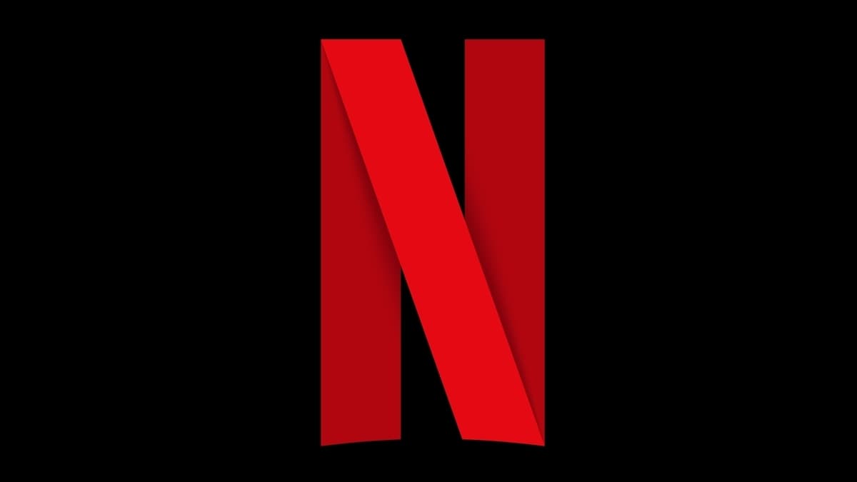 Regizorul american Carl Rinsch a fost condamnat la 30 de luni de închisoare pentru că a înşelat Netflix