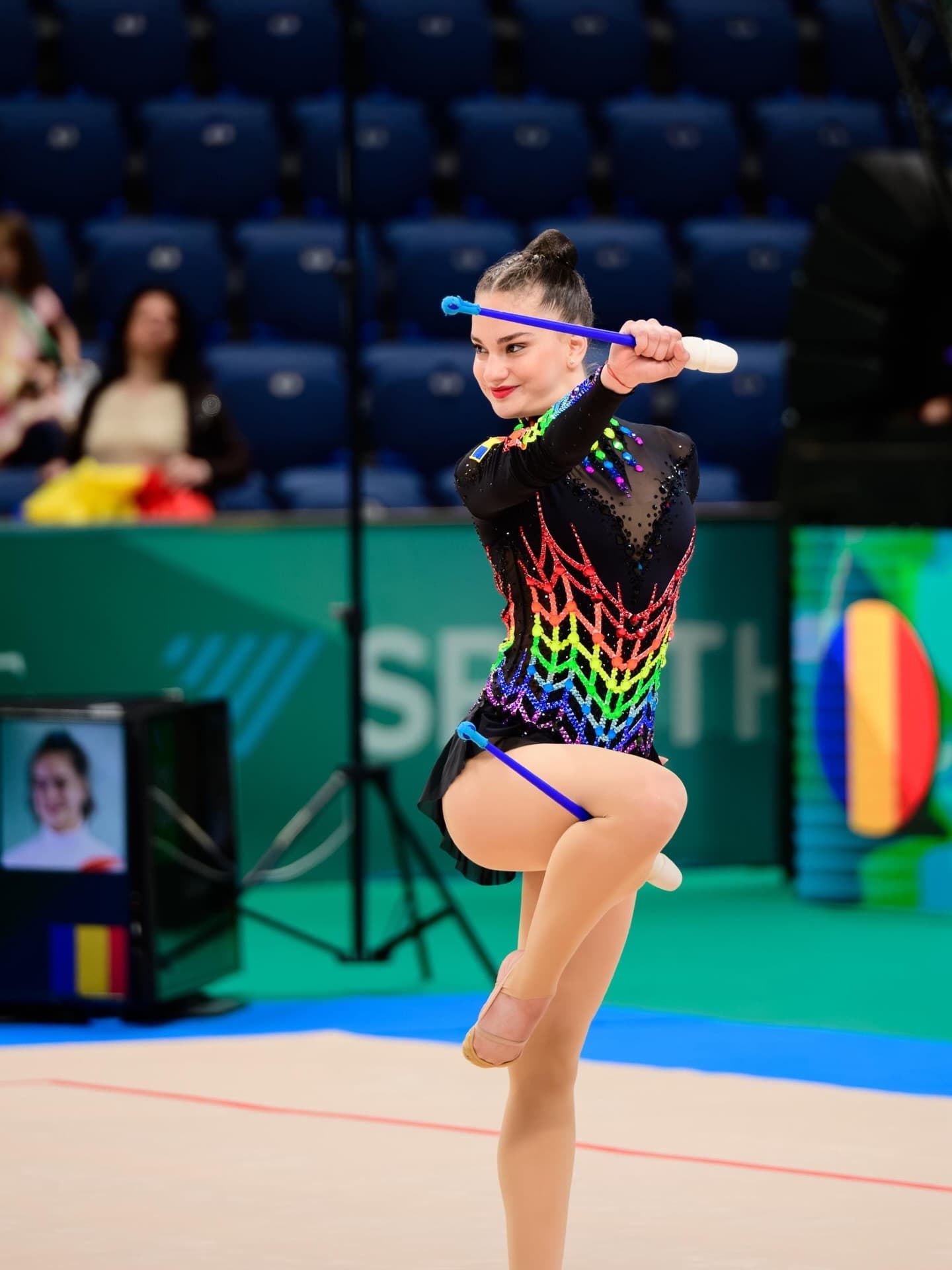 Gimnastică ritmică: Amalia Lică, locul 5 în finala europeană la măciuci; echipa României, pe locul 10