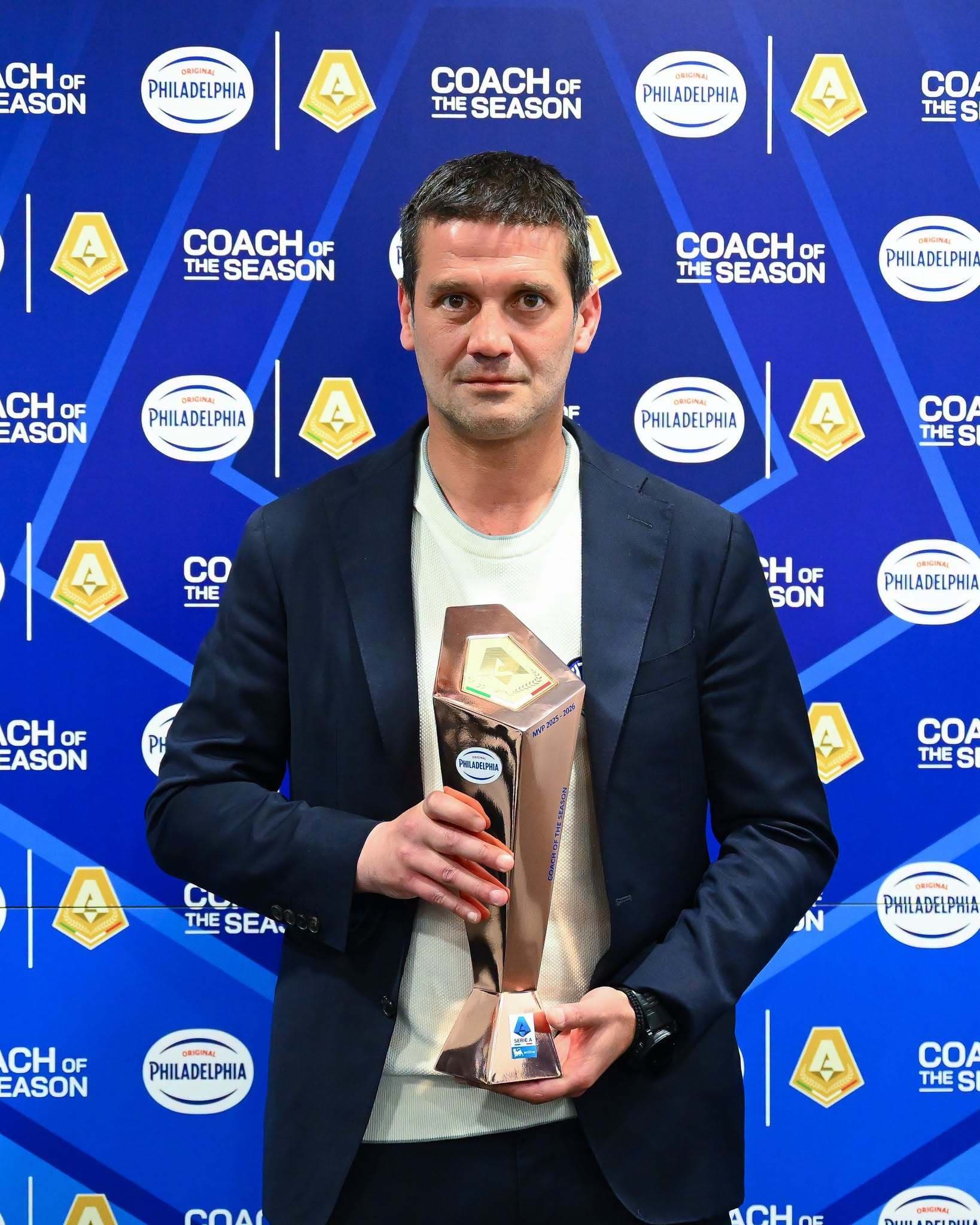 Chivu şi „Dragostea din tei” - un an de când românul a preluat Inter Milano - VIDEO