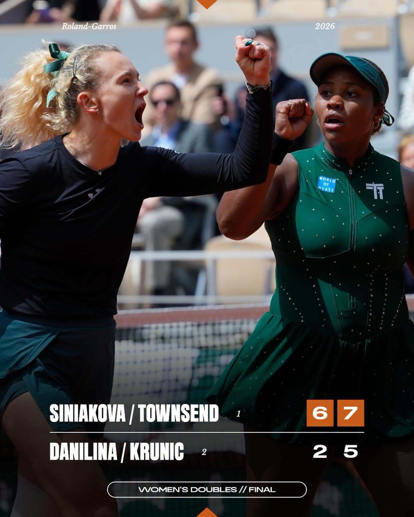 Katerina Siniakova şi Taylor Townsend au câştigat proba de dublu feminin la Roland-Garros