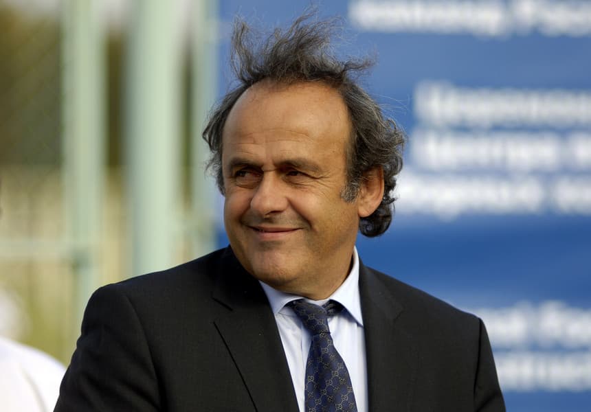 Michel Platini a depus plângere împotriva lui Gianni Infantino pentru trafic de influenţă şi denunţ calomnios