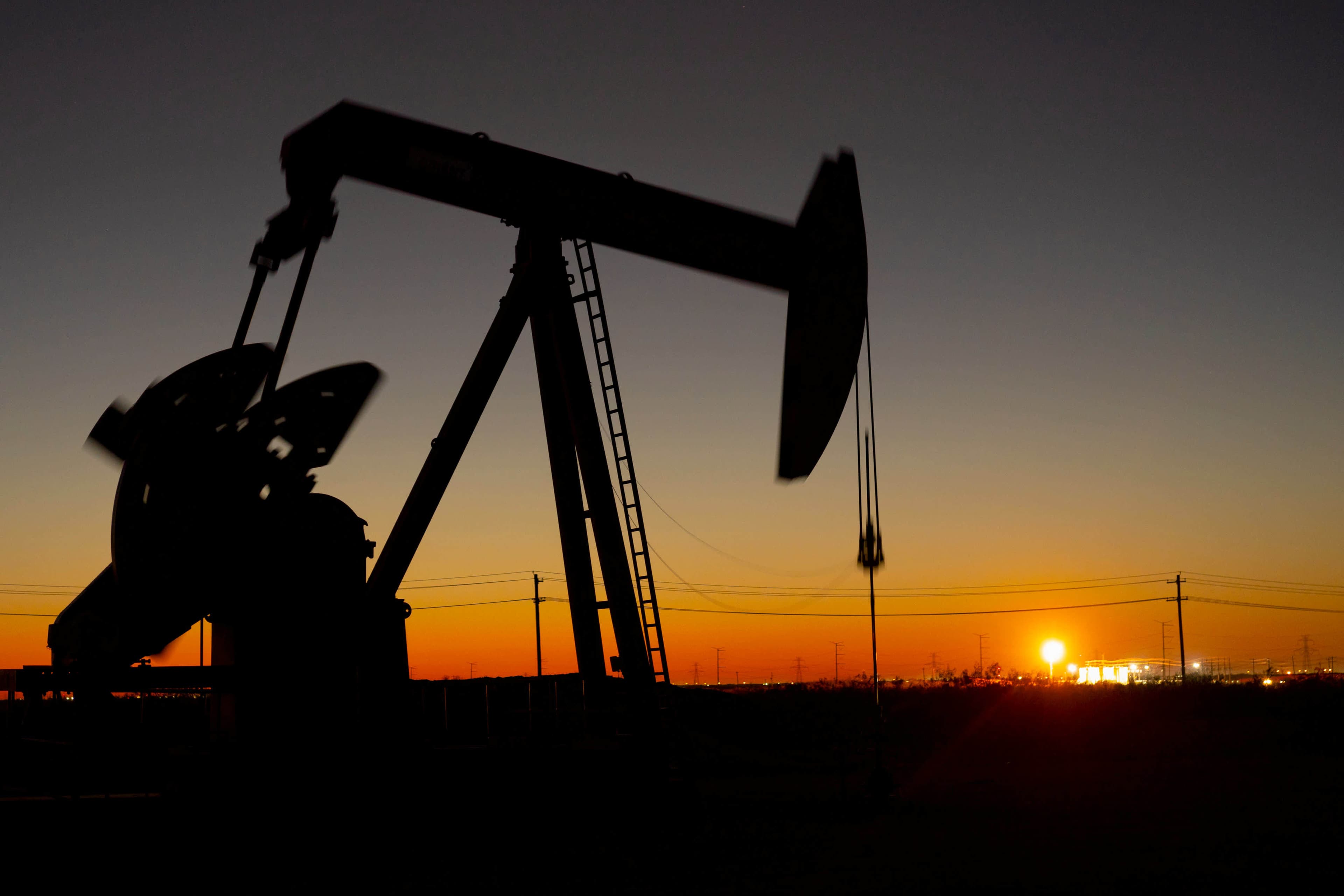 Pieţele bursiere din Asia şi preţurile petrolului au înregistrat evoluţii mixte pe fondul incertitudinii legate de acordul dintre SUA şi Iran