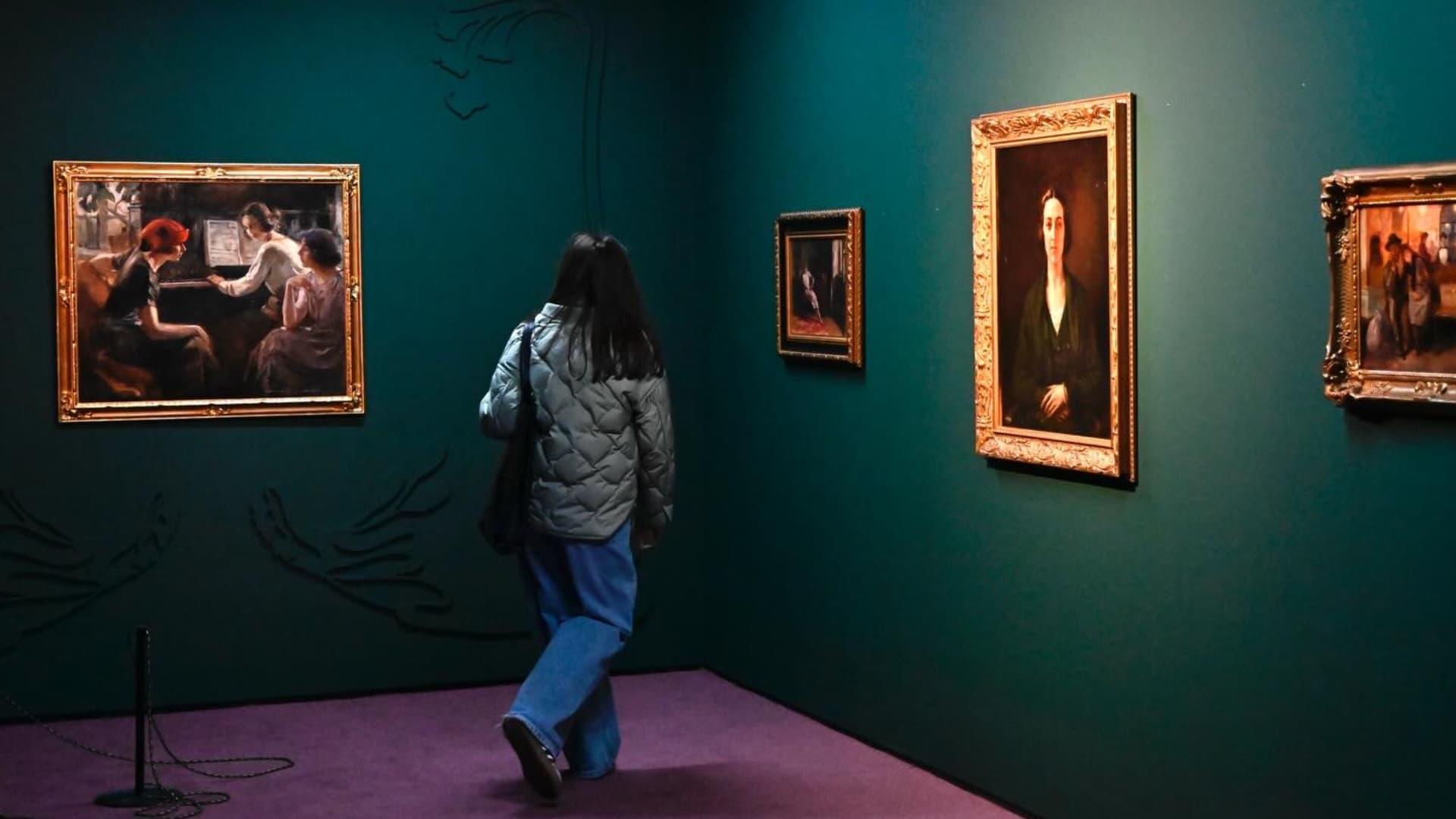 Marea redeschidere Art Safari este joi, în prima parte a zilei, în casa noua din Piața Amzei. Bucureștenii din Sectorul 1 au gratuități și reduceri la expoziții