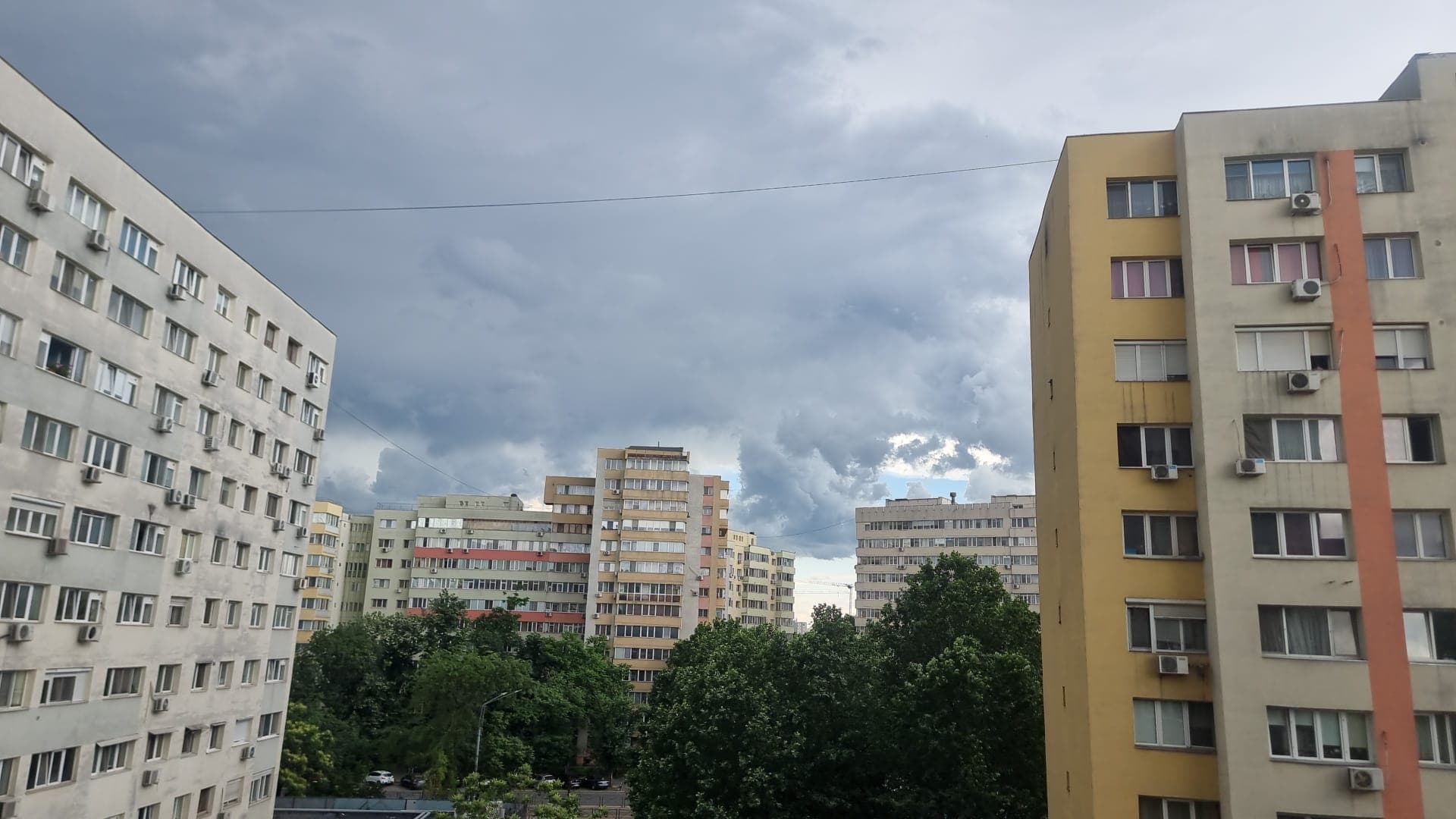 Meteo ALERT | Vine vijelia în București și Ilfov. ANM a emis o avertizare de tip nowcasting pentru următoarele ore