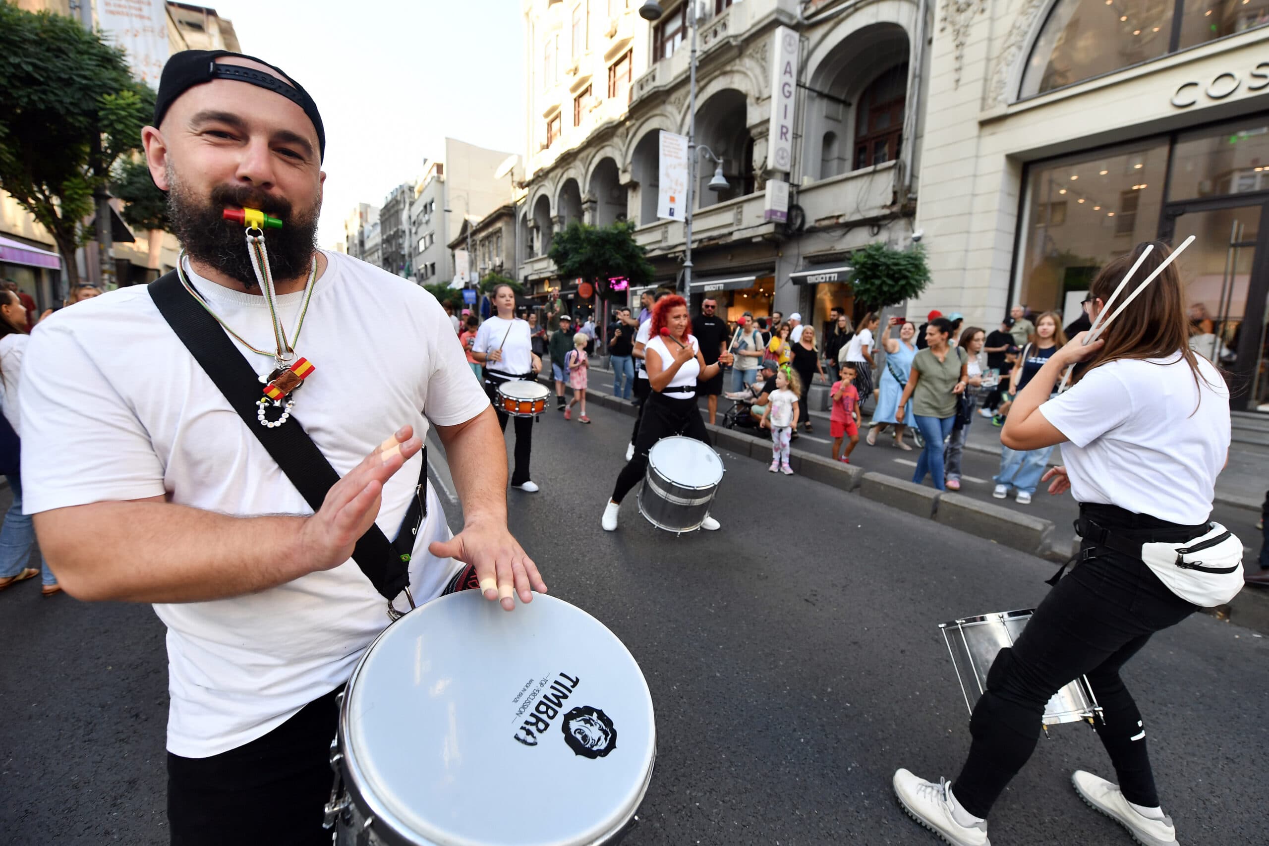 Weekend aglomerat în București: meciul România–Țara Galilor, Străzi Deschise și încă trei evenimente închid jumătate de oraș. Restricțiile de circulație, 5–7 iunie