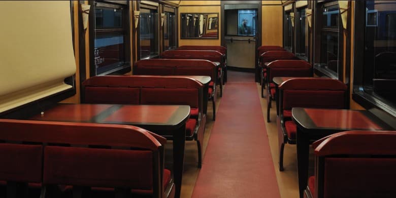 O să avem primul vagon restaurant al unui operator privat din România. Va circula pe ruta Arad – București Nord, și în timpul verii va ajunge până la Constanța