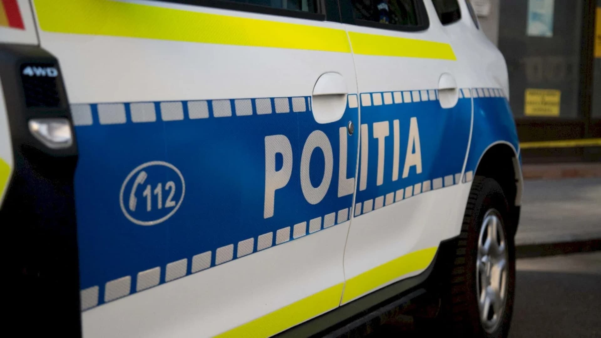 Avocat din București reținut pentru promovarea ideologiei legionare și fasciste pe rețelele de socializare. Procurorii au făcut percheziții