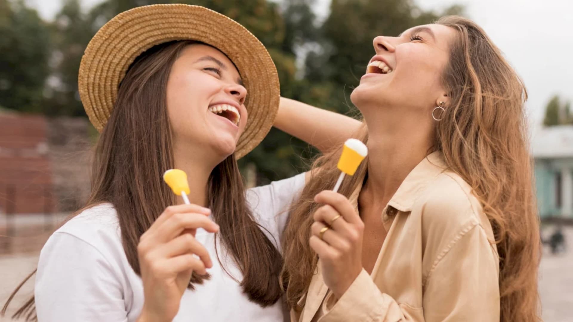 București de weekend 🪩 Nostalgia, Athenaeum Summer Festival, Ceai Dansant de Sânziene, tururi ghidate și târguri de tot felul între 26 și 28 iunie