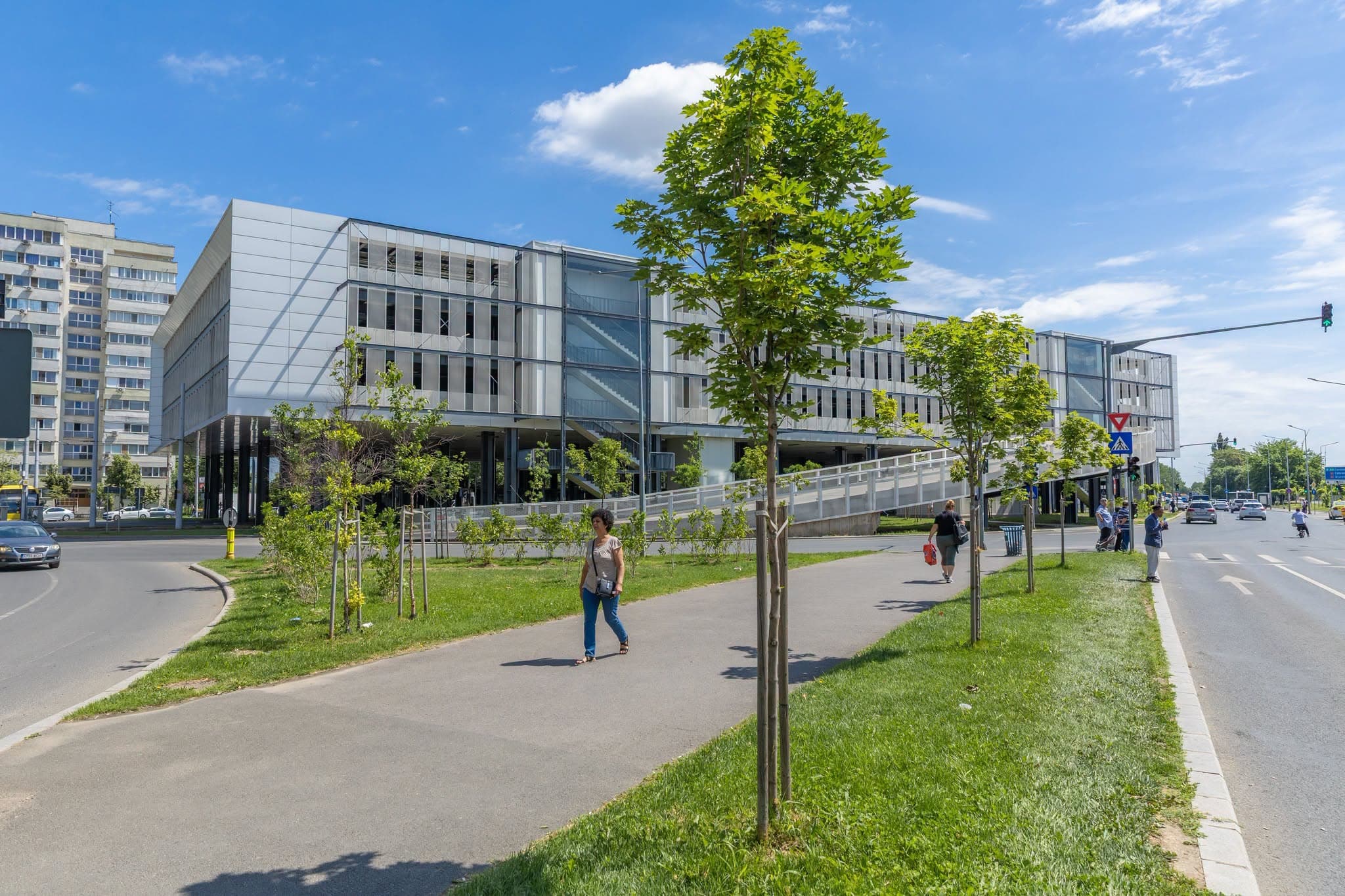 FOTO | De la 1 iulie, Primăria Capitalei deschide două parcări cu peste 1.700 de locuri, la Arena Națională și Park&Ride Pantelimon: tarifele pornesc de la 5 lei/oră