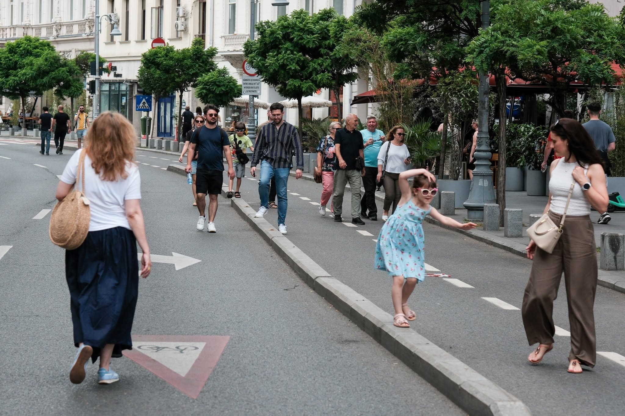 Tur ghidat, dezbatere despre reducerea riscului seismic și activități interesante la Străzi Deschise în acest weekend. Calea Victoriei va fi pietonală doar duminică