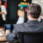 Concursul de directori 2026 păstrează influența politicului asupra managementului școlilor, prin intermediul inspectoratelor controlate de politicieni în pofida legii – Proiect de metodologie
