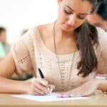 Vizualizarea lucrărilor la Bac 2026 – elevii pot revedea ce au scris înainte să depună contestație / GHID Edupedu cu ce ai voie să faci și ce nu, în sala de vizualizare