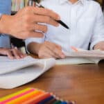 Diploma de Bacalaureat, certificatele de competențe și anumite acte pentru profesori vor avea cod QR din anul școlar 2026-2027 – Hotărâre de guvern aprobată