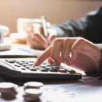 BREAKING Sporurile pentru profesori din proiectul legii salarizării: 5-15% pentru profesorii care predau la simultan și cei care coordonează practica pedagogică / Spor de 15% pentru învățământul special și special integrat și de izolare, dacă profesorul predă în localitate izolată